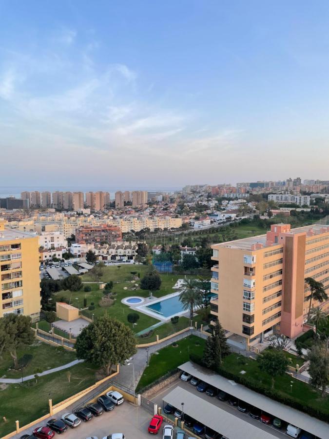 Apartamento La Torre 1337 Precioso, Moderno Y Con Piscina Torremolinos Exterior photo